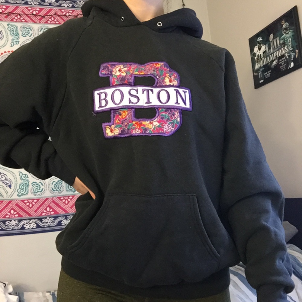 Boston Embroidered Sweatshirt